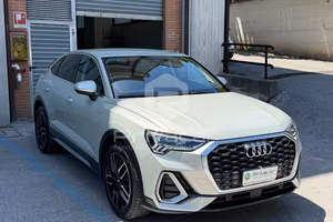 AUDI Q3 SPB 35 TDI S tronic S line edition