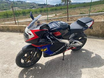 Aprilia Rsv1000