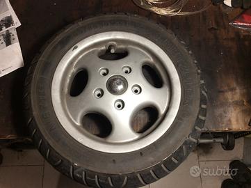 pezzi per vespa 125 et4