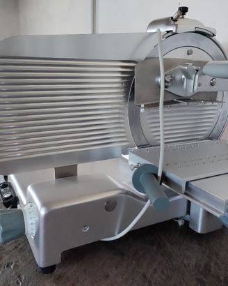affettatrice professionale 