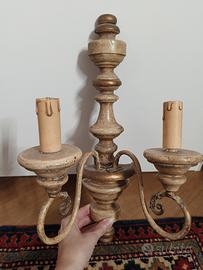 applique vintage in legno e metallo a due luci