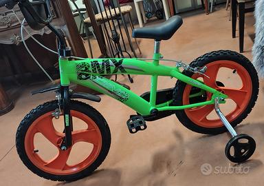 bicicletta BMX 
