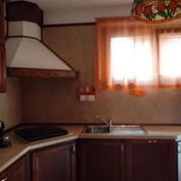 Cucina in legno di castagno 