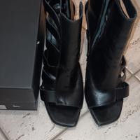 sandalo pelle Vic Matie