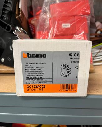 Interruttore differenziale