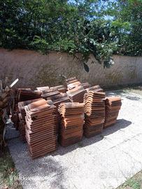 TEGOLE USATE BUONE CONDIZIONI