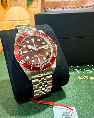 TUDOR BLACK BAY 58 BURGUNDY NUOVO PROMO (Leggi👇🏻)