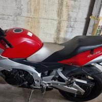 Suzuki GSR 600 - 2006