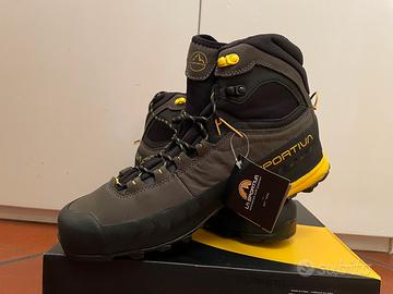 Scarponi La Sportiva Goretex