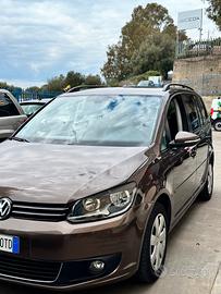 Volkswagen touran  1.6 diesel