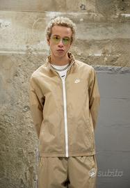 Tuta beige nike!!! Taglia L