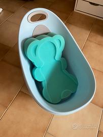 Vaschetta e spugna per neonato