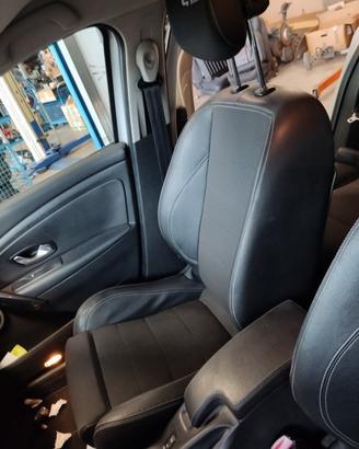 Sedile anteriore dx RENAULT MEGANE del 2011