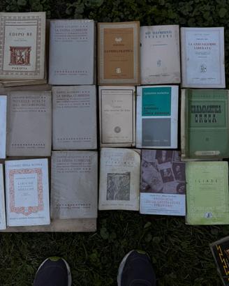 Lotto libri scolastici e classici latini anni 40/7