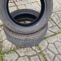 n. 2 Gomme 4 stagioni 225 50 R17 98V quasi nuove