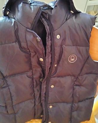 piumino smanicato Benetton bimba 4/5 anni