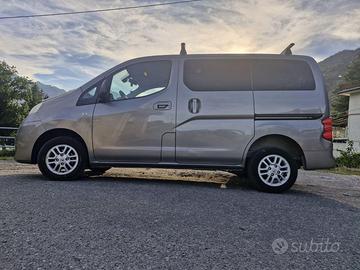 NV200 Evalia 2012, 7 posti, compatta familiare