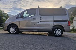NV200 Evalia 2012, 7 posti, compatta familiare
