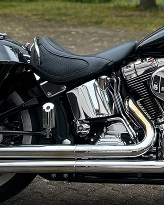 scarico softail vance e hines longshot