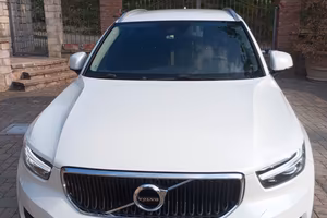 Volvo XC 40 Drive 