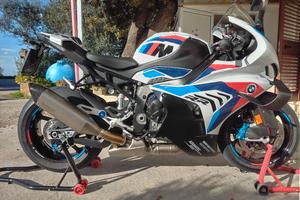 bmw m1000 rr