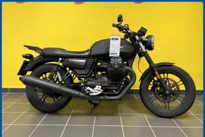 MOTO GUZZI V7 Garantita e Finanziabile