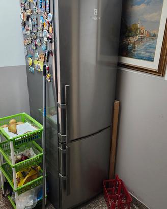 frigorifero frezeer electrolux libera installazion