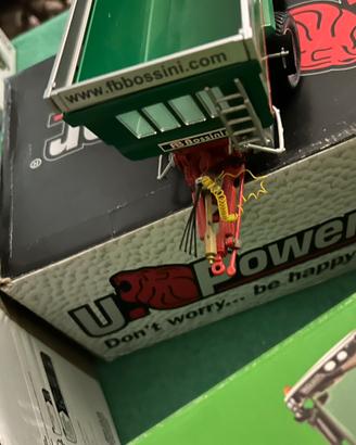 Modellino bossini e claas