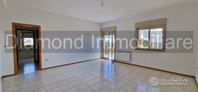 Appartamento 110mq con garage a Riposto