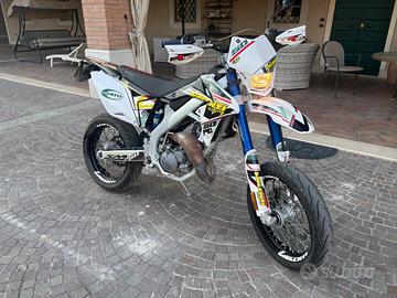 Vendita moto valenti 50