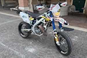 Vendita moto valenti 50