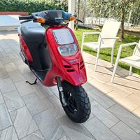 Gilera Piaggio Typhoon 50 da vetrina 