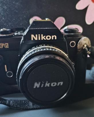 Nikon FG