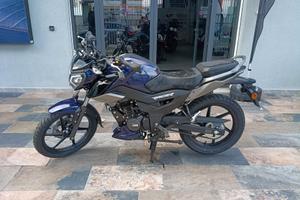 Tvs Raider 125 BLU LUCIDO PRONTA CONSEGNA