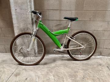 Bicicletta MTB design Pininfarina