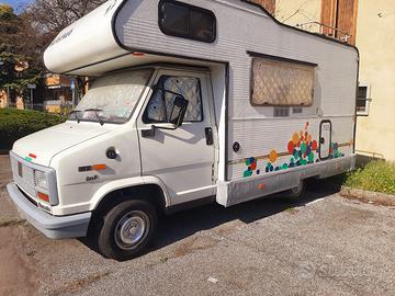 camper storico mansardato 4 posti