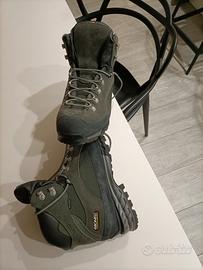 Scarponi da trekking - montagna 