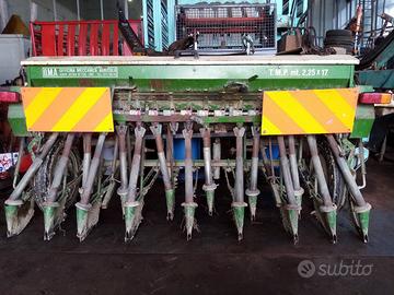 Seminatrice per frumento