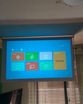 Proiettore WiFi Full HD + Telo da Proiezione 