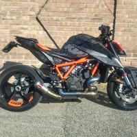 KTM superduke 1290 r 