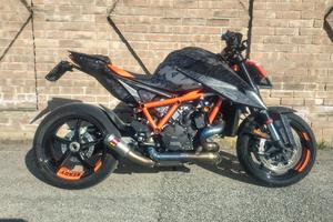 KTM superduke 1290 r 