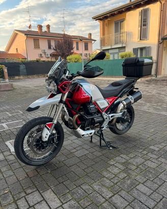 Moto Guzzi V85TT