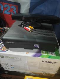 Xbox 360 + Kinect + 3 Controller + 12 Giochi 