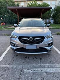 Opel grandlandX