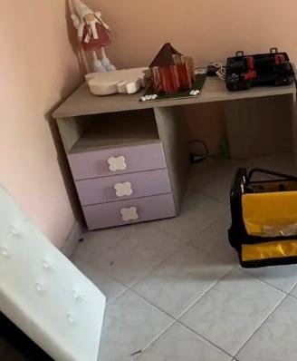 Letto e scrivania