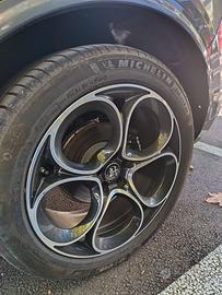 4 cerchi da 20 con gomme per stelvio