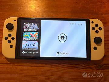 Nintendo Switch OLED Bianca 64GB  + custodia