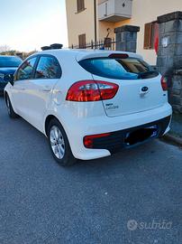 Kia rio 1.1 diesel