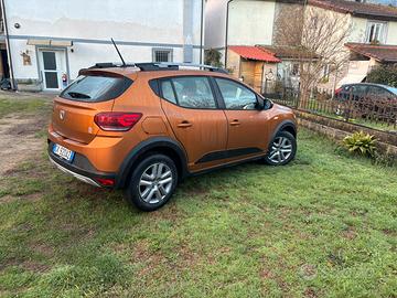 Dacia Stepway benzina fine 2022. 30.000 km