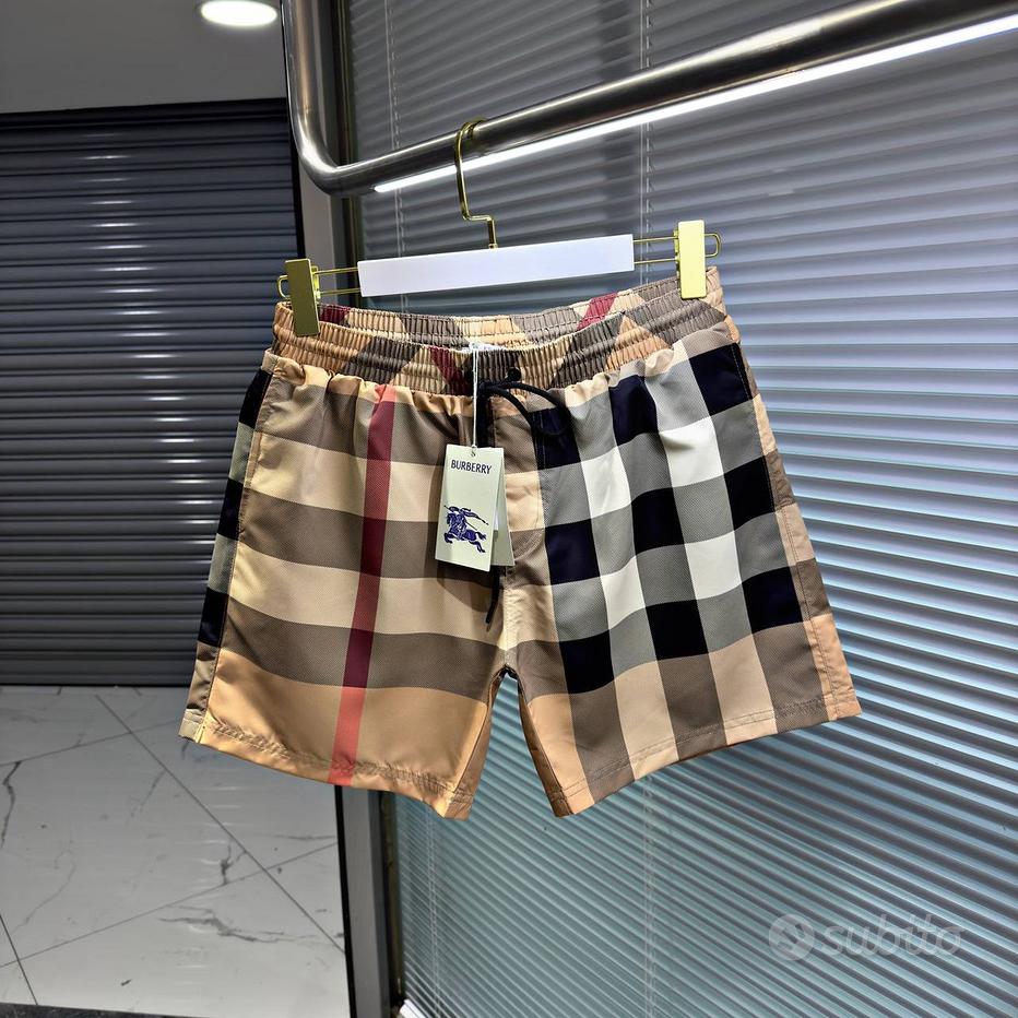 Costume burberry Vendita in Abbigliamento e accessori